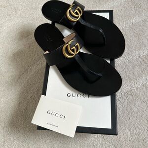 Gucci Marmont GG T-Strap Sandal Flip Flops Black Size 8